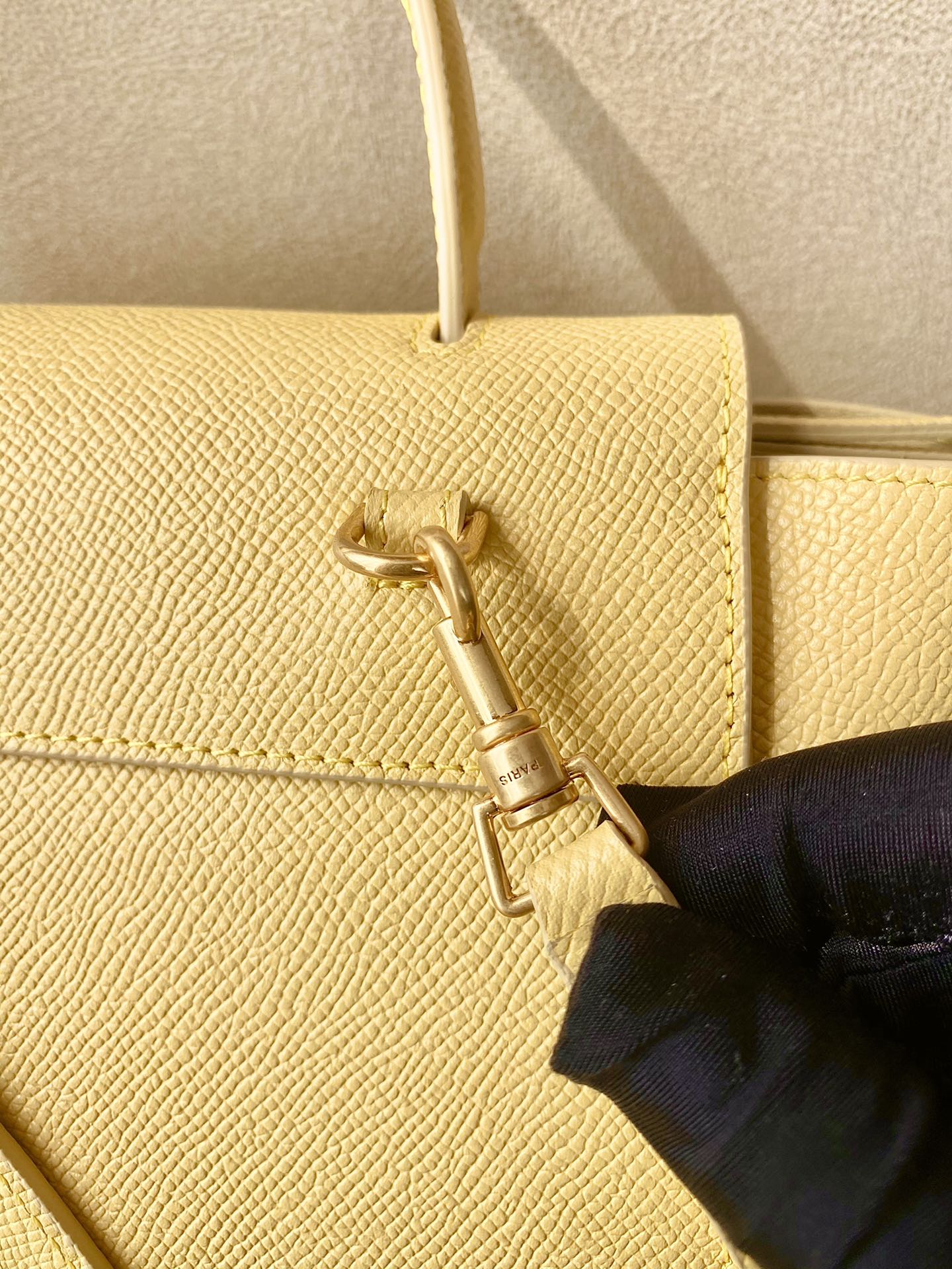 𝐂𝐞𝐥𝐢𝐧𝐞 Belt Bag Catfish Bag Small Grained Calfskin