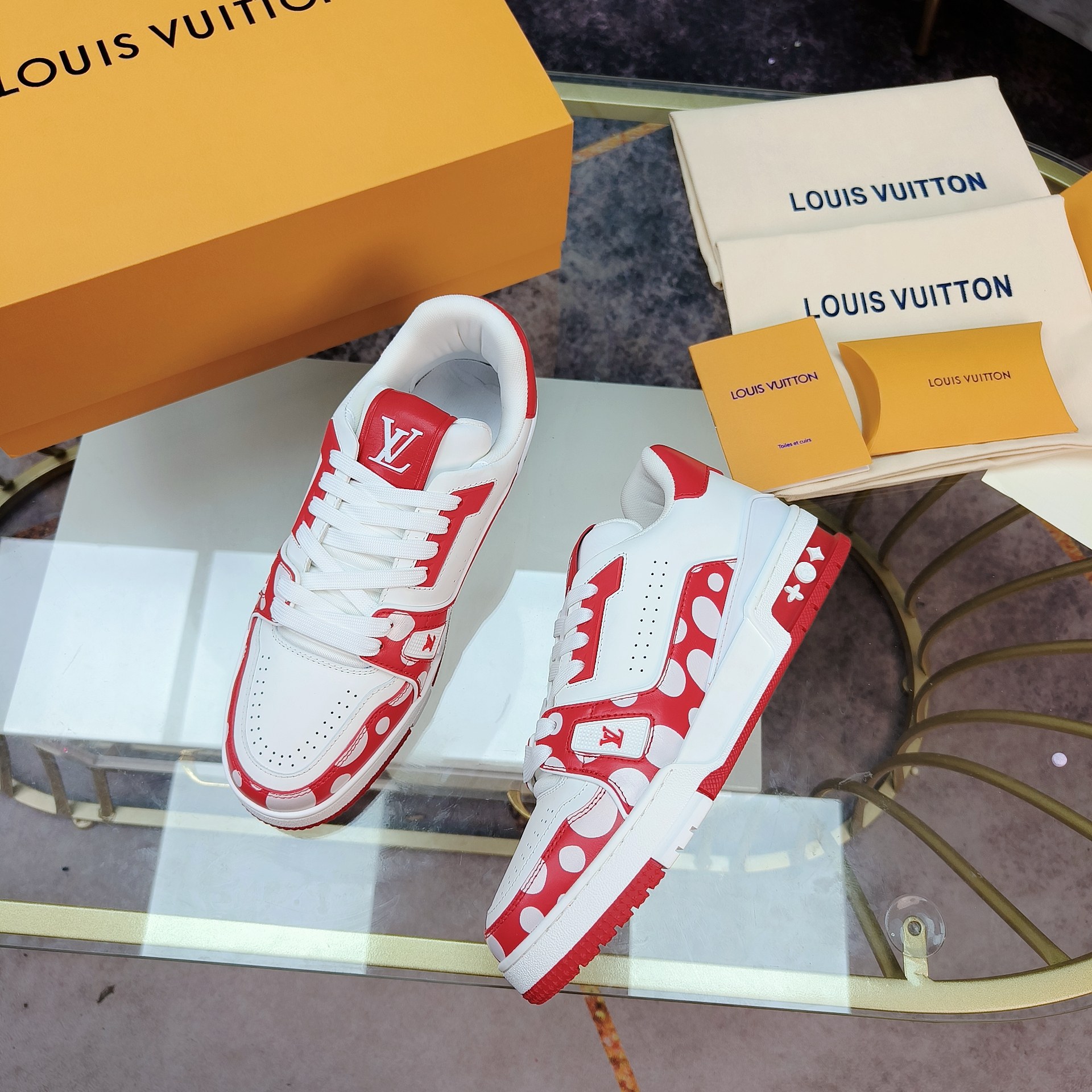 Louis Vuitton TRAINER sneakers