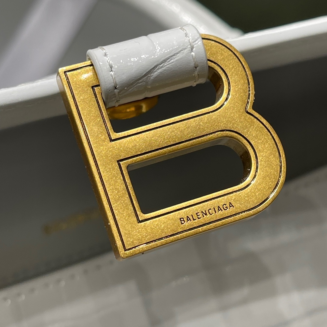 BALENCIAGA 𝐇𝐨𝐮𝐫𝐠𝐥𝐚𝐬𝐬 𝐏𝐥𝐮𝐬 Hourglass bag