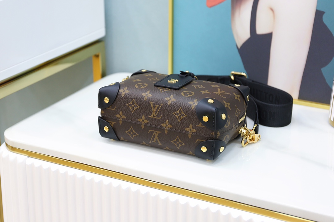 Louis Vuitton𝗣𝗘𝗧𝗜𝗧𝗘 𝗠𝗔𝗟𝗟𝗘 𝗔𝗢𝗨𝗣𝗟𝗘French 🇫🇷 original material / all steel hardware M45571