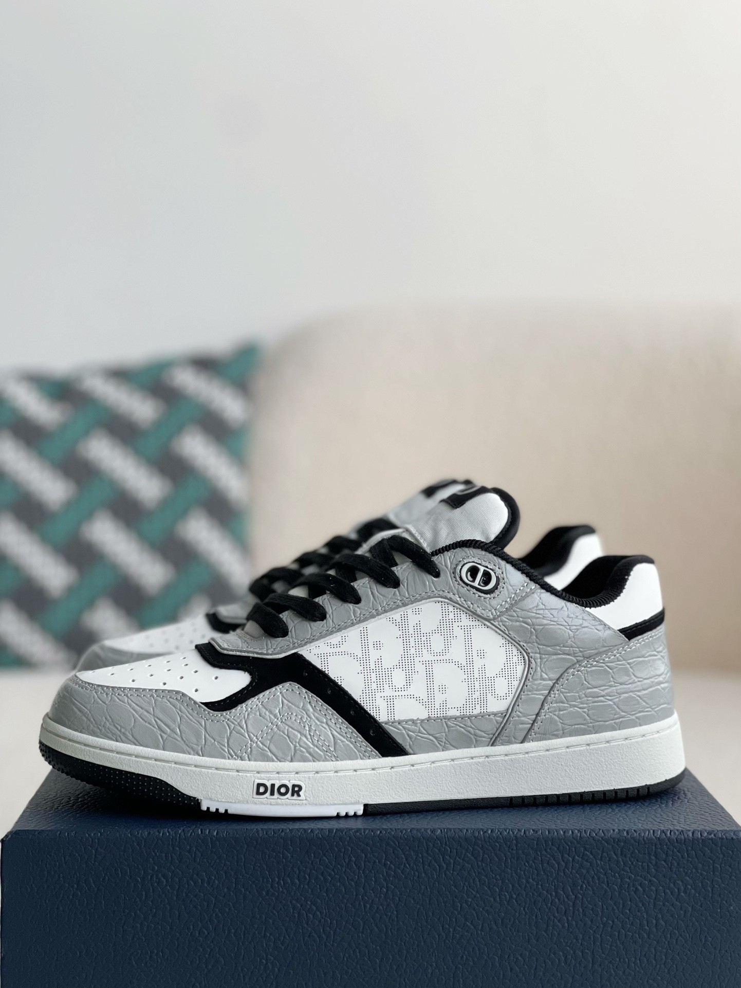 DIOR New B27 Sneaker