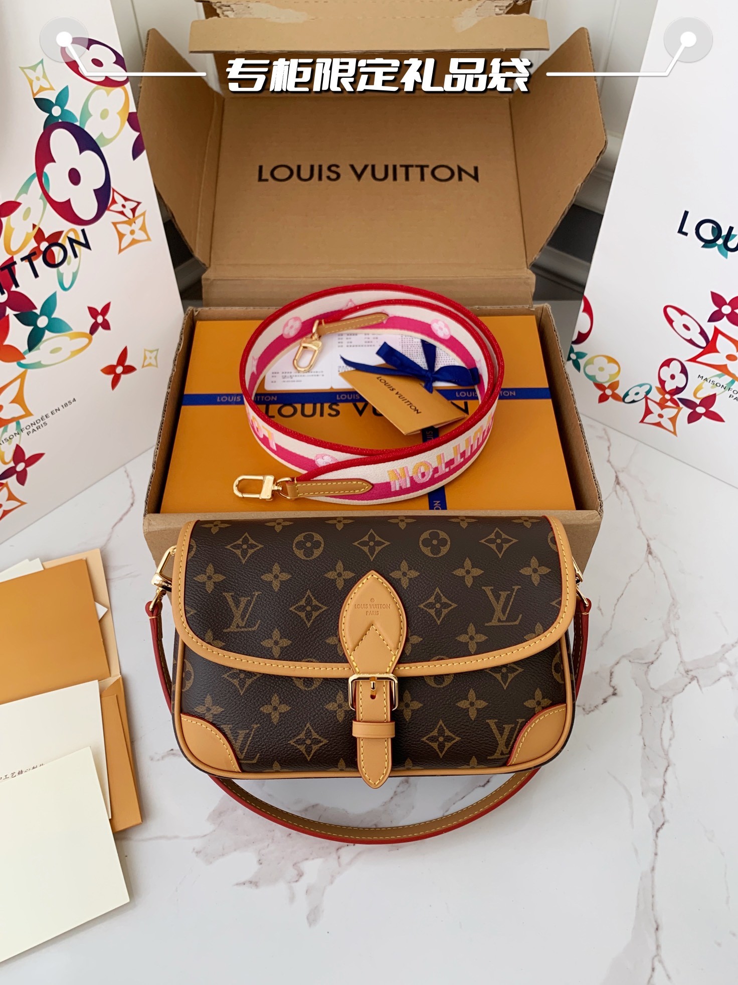 Louis Vuitton Borsa Diane M46049,Size:9*15*24cm