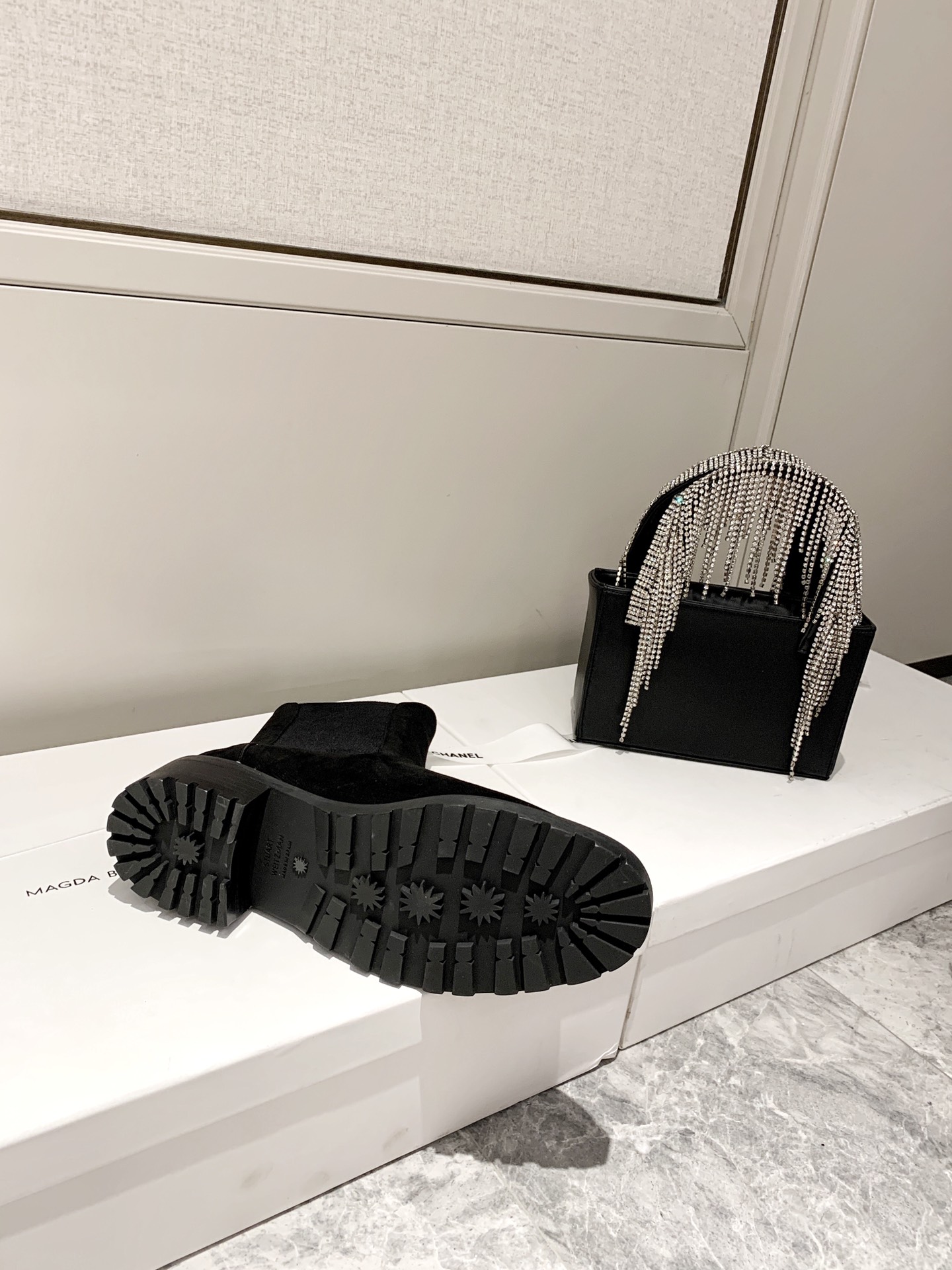 Stuart Weitzman 2020 fall and winter new pearl series on the new original imported calfskin