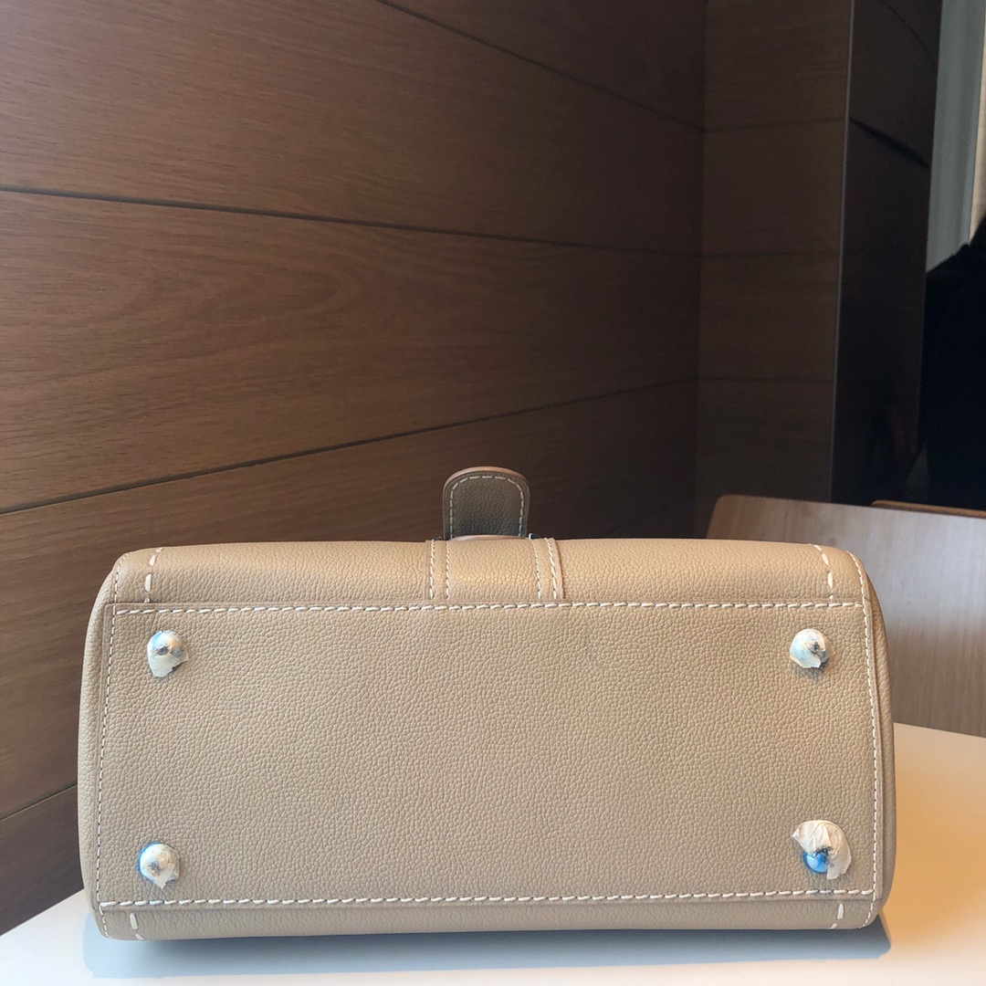 DELVAUX      🇧🇪brillant togo