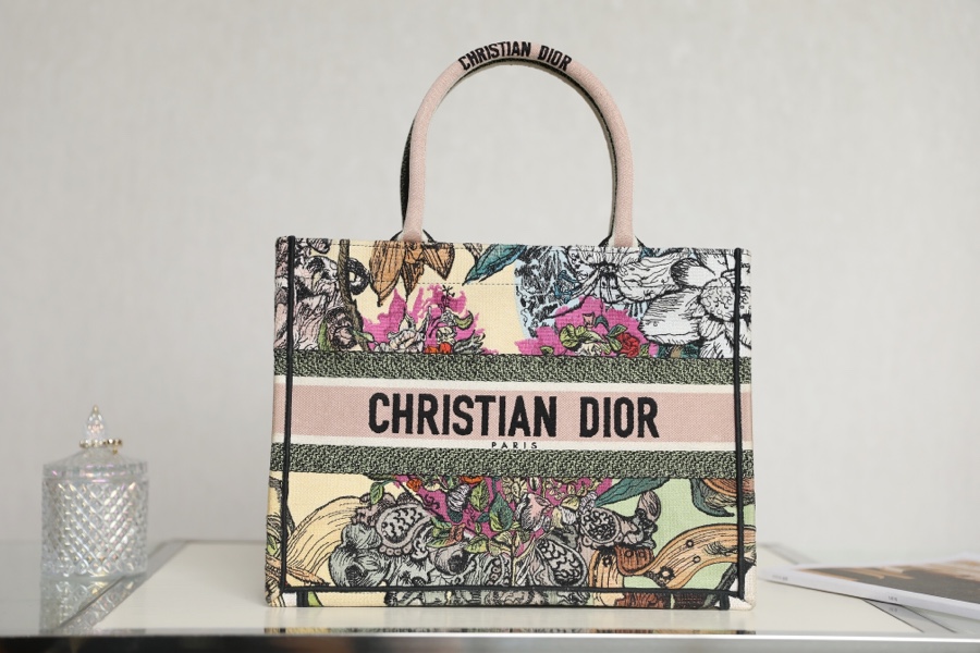 DIOR TOTE multicolored floral embroidery