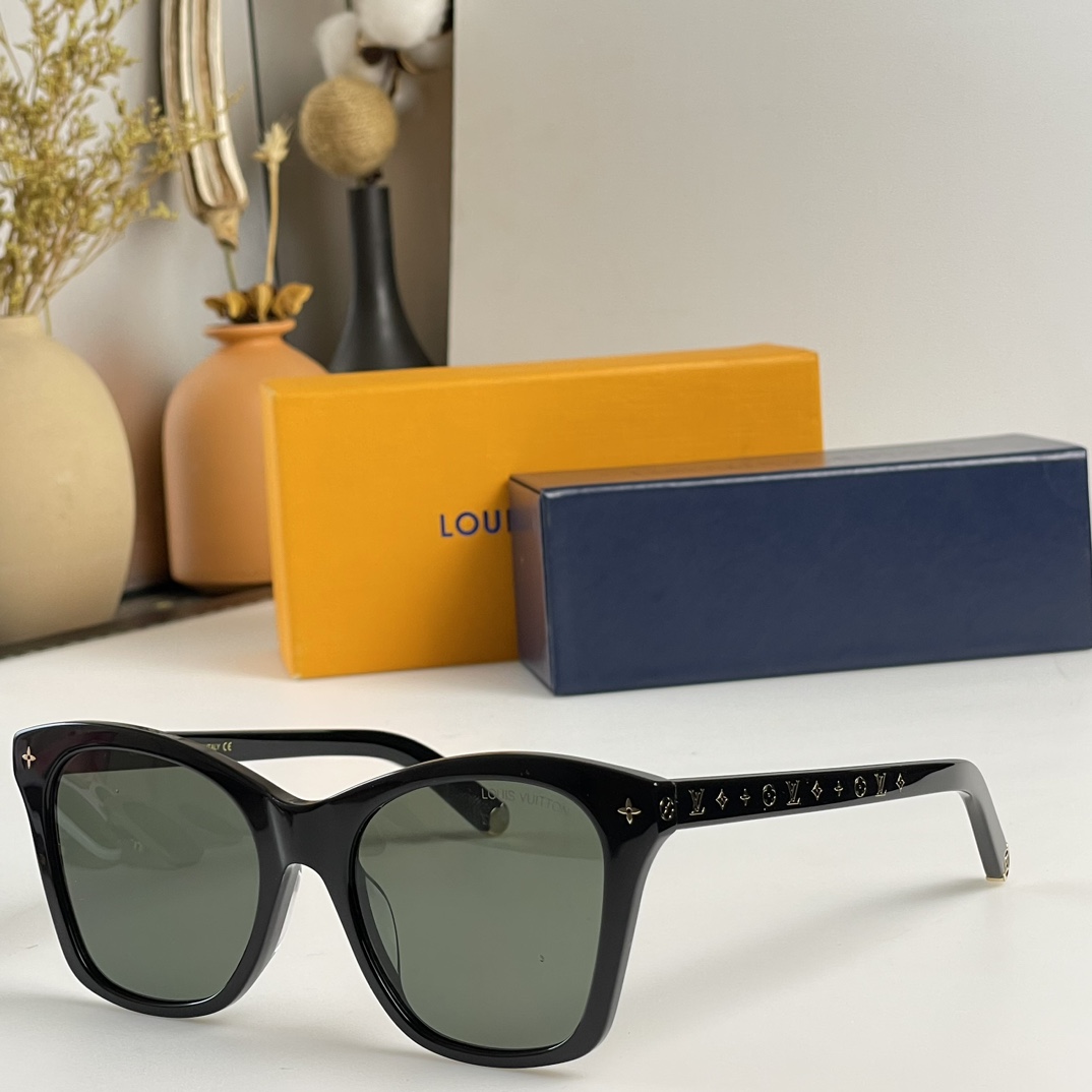 LOUIS VUITTON MODEL：Z1862E