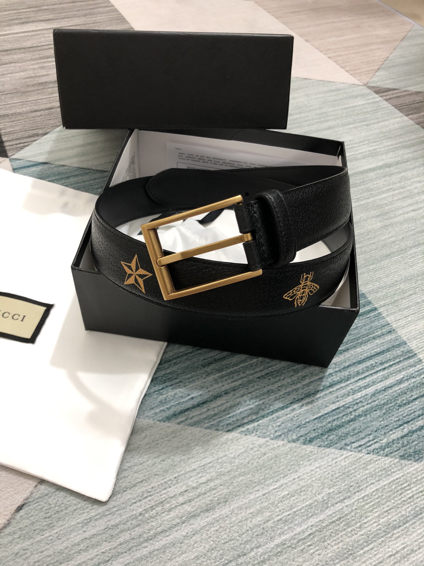 GUCCI head layer pigskin pattern bronzing little bee star craft