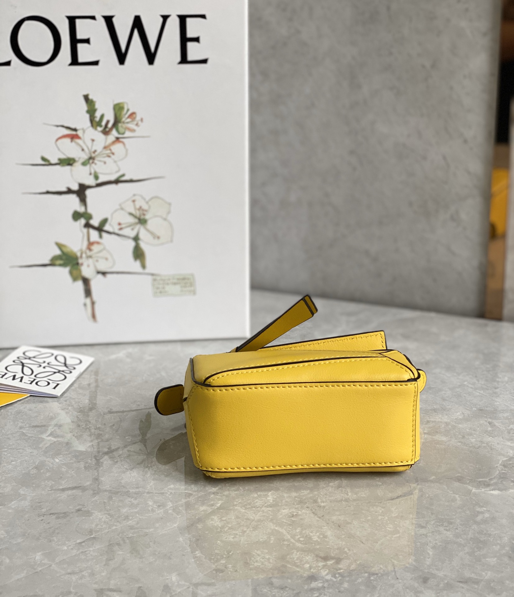 LOEWE  Nano puzzle