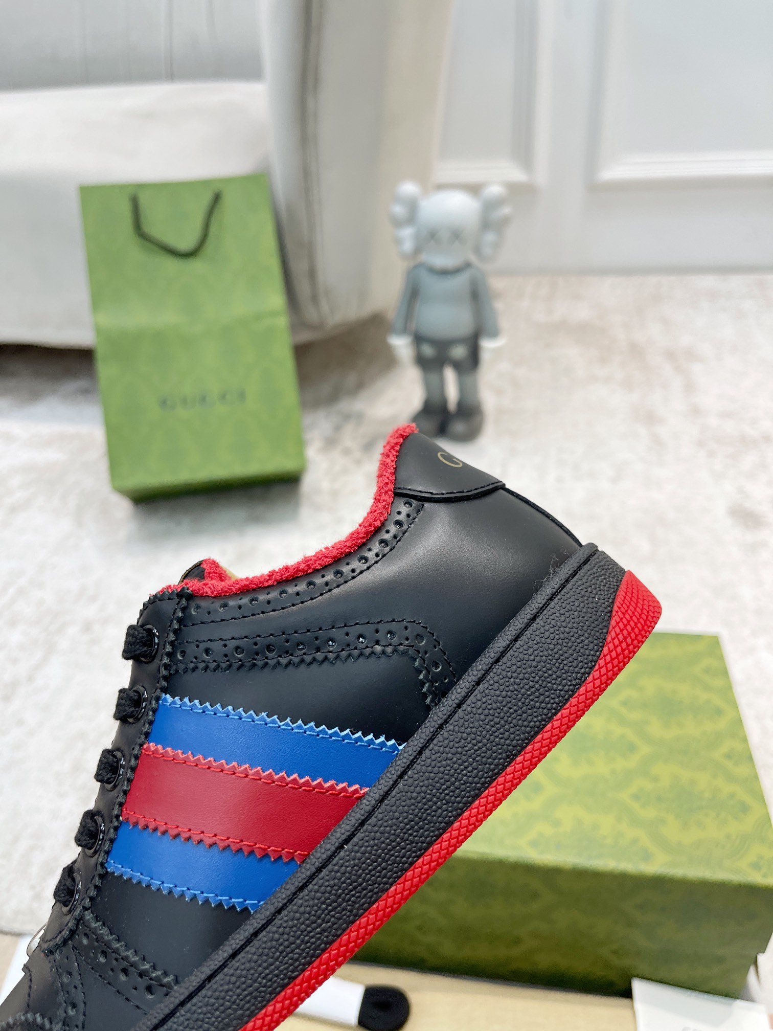 Gucci new upgraded small dirty shoes couple models