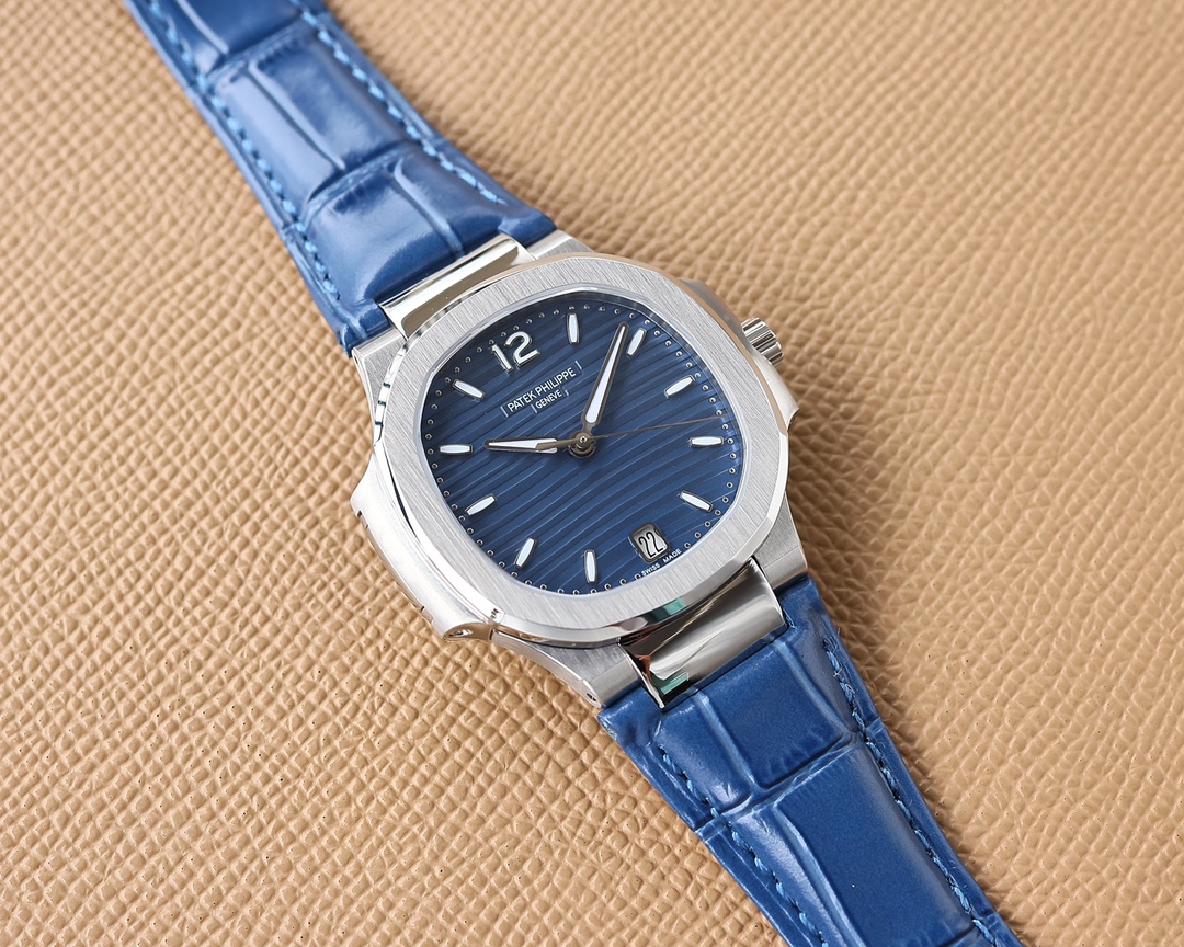 Patek Philippe Sporty Elegance Nautilus Ladies Watch