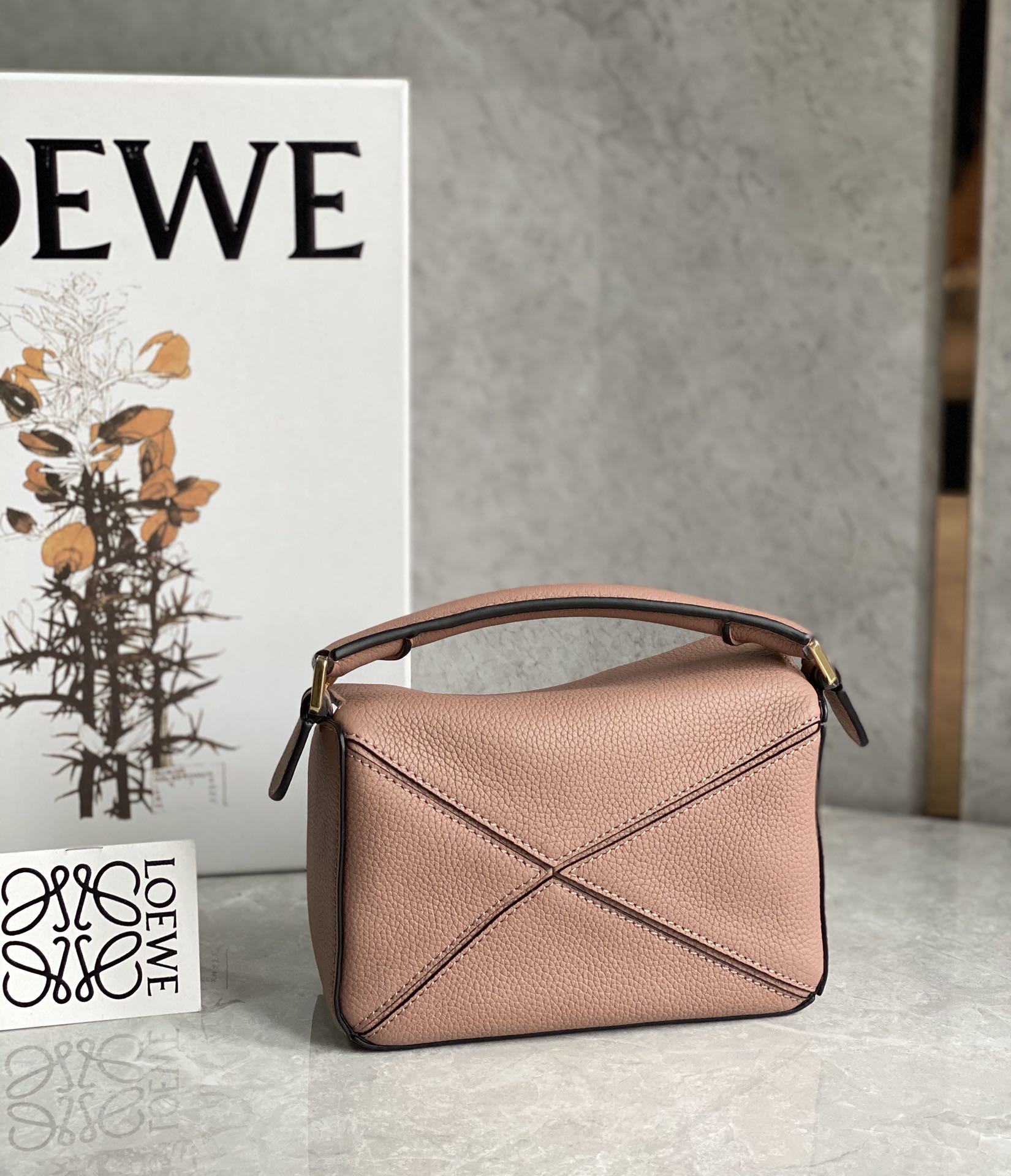 LOEWE  Nano puzzle