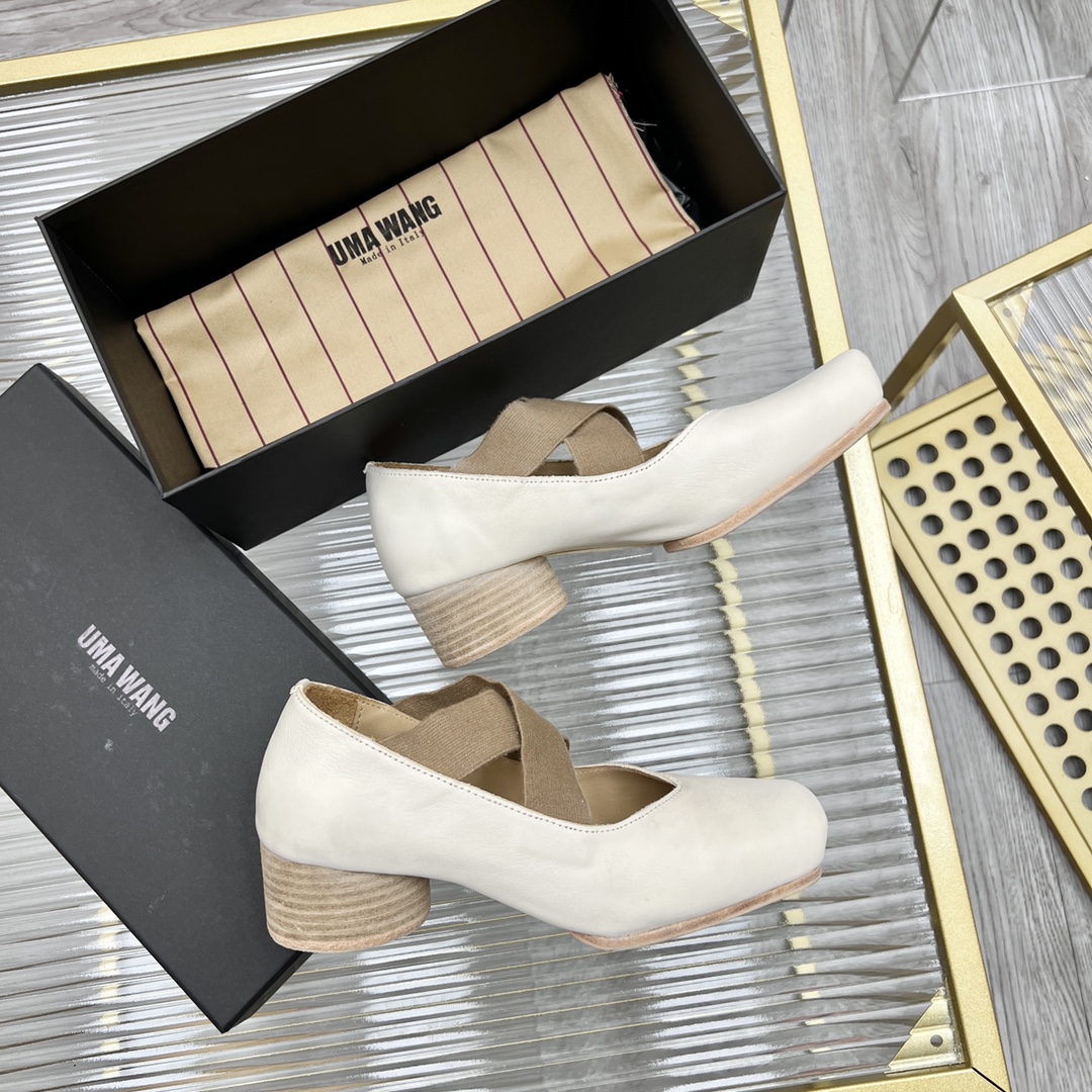 𝐔𝐌𝐀 𝐖𝐀𝐍𝐆｜𝟐𝟎𝟐𝟑/𝐒𝐒 𝐧𝐞𝐰  UMA WANG classic models retro do old ballet shoes
