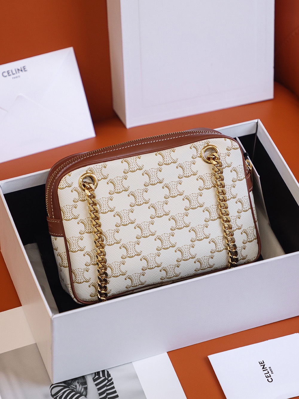 𝐂𝐞𝐥𝐢𝐧𝐞  𝐏𝐀𝐓𝐀𝐏𝐀𝐍𝐒 #196252