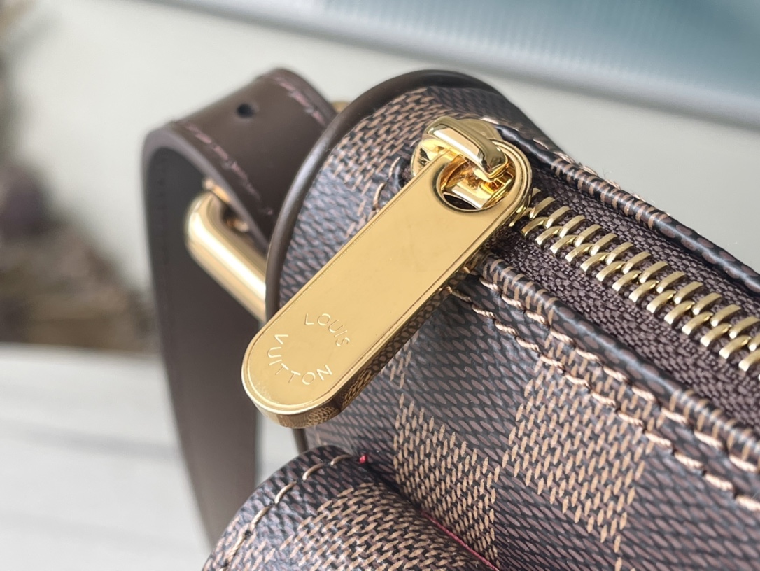 𝐋𝐎𝐔𝐈𝐒 𝐕𝐔𝐈𝐓𝐓𝐎𝐍   N60006