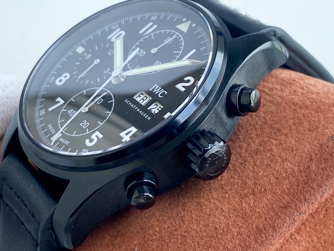 IWC- Pilot's Watch Chronograph Tribute 