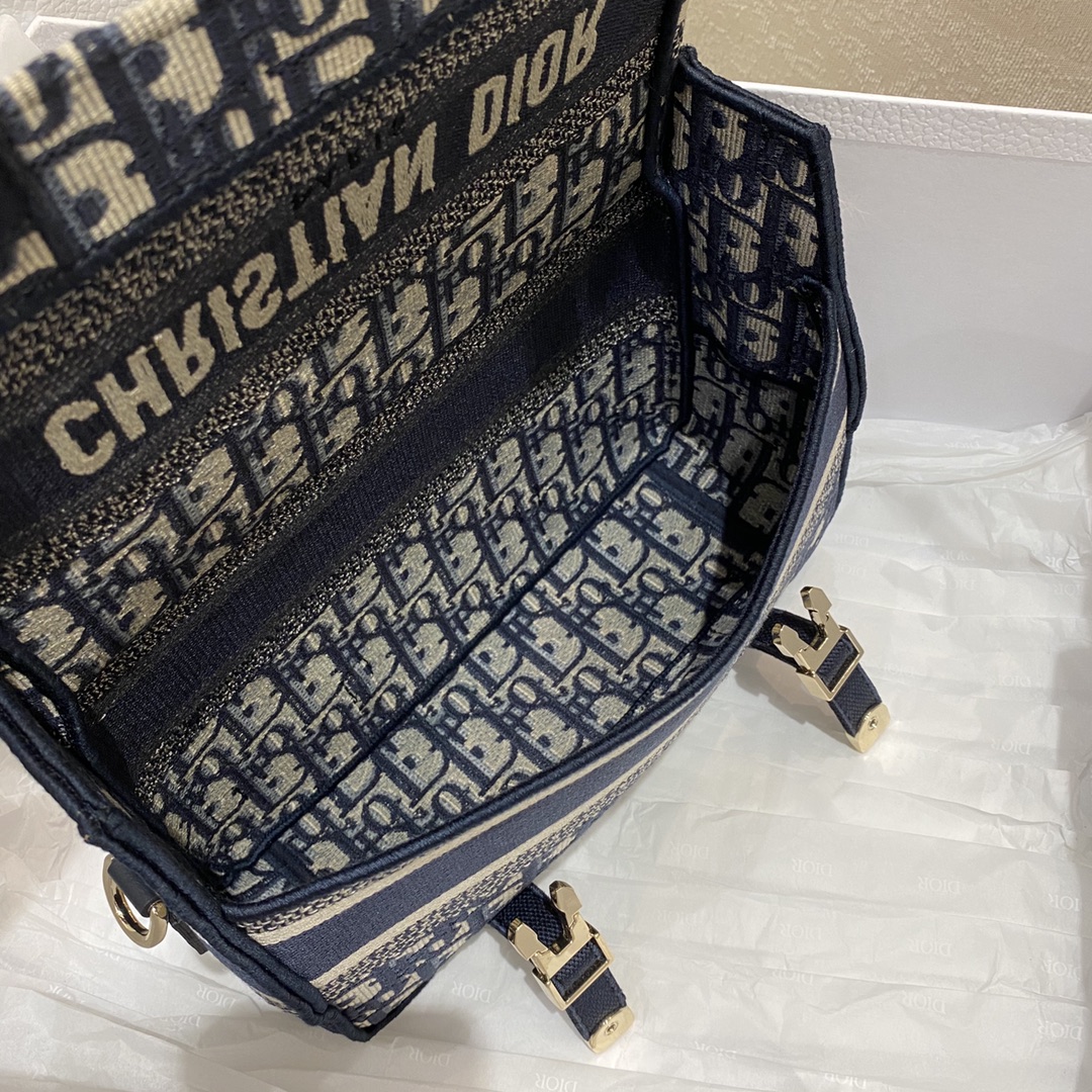 Dior new messenger bag