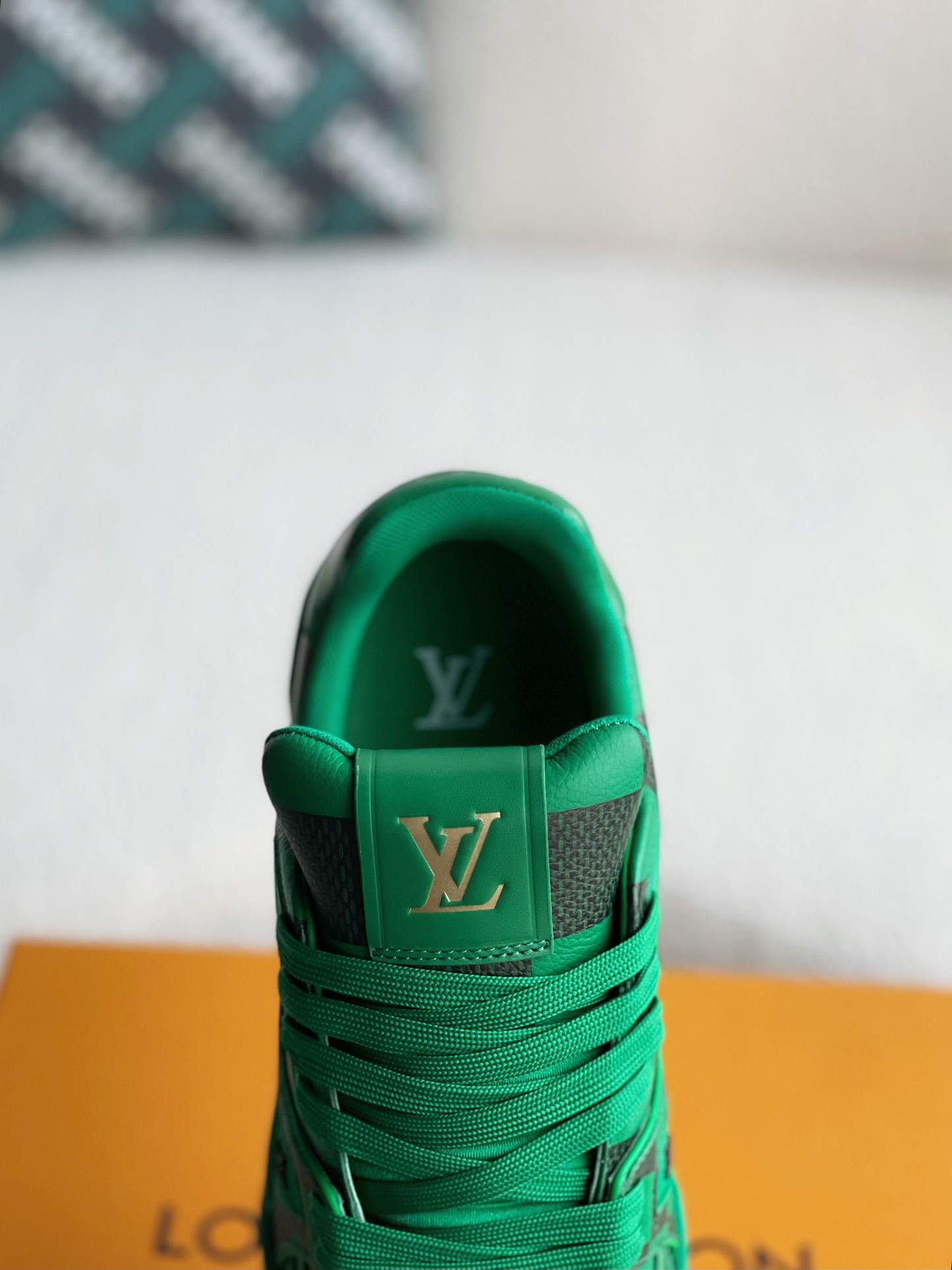 LOUIS VUITTON TRAINER MAXI SNEAKERS