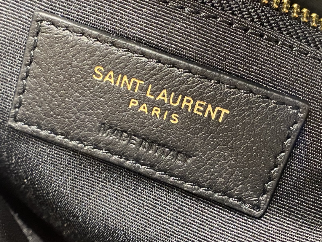 SAINT LAURENT #𝙇𝙤𝙪𝙇𝙤𝙪 𝙥𝙪𝙛𝙛𝙚𝙧#57747(large gold buckle)