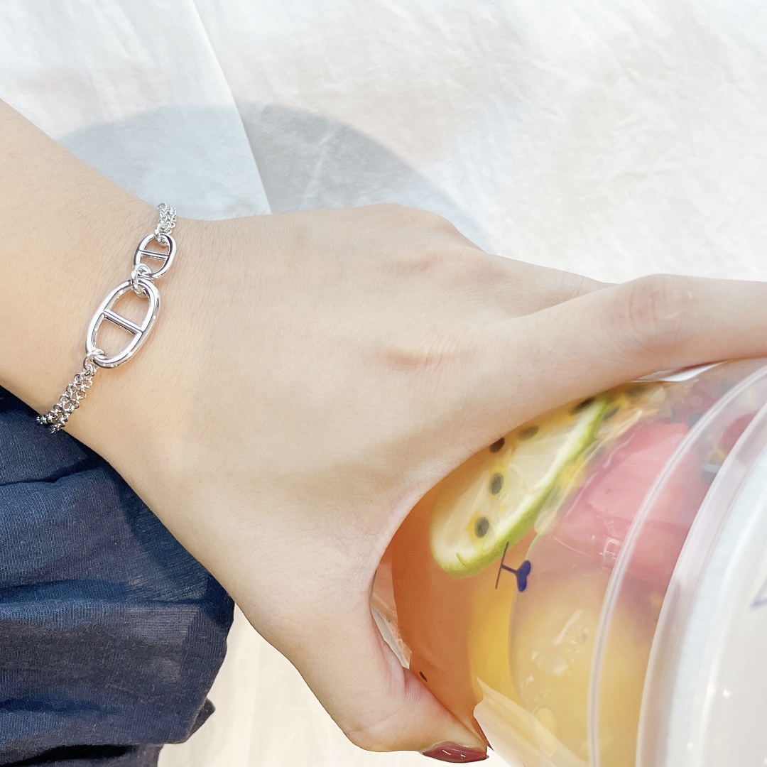 Hermes bracelet