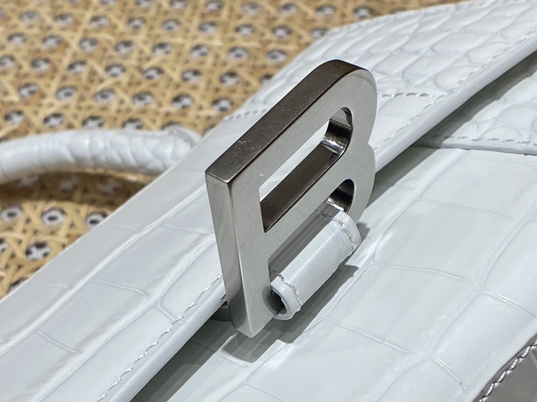 BALENCIAGA 𝐇𝐨𝐮𝐫𝐠𝐥𝐚𝐬𝐬 𝐗𝐒 crocodile-textured cowhide