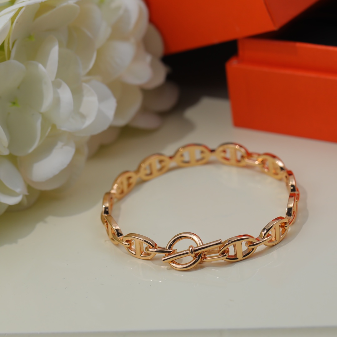 Hermes bracelet