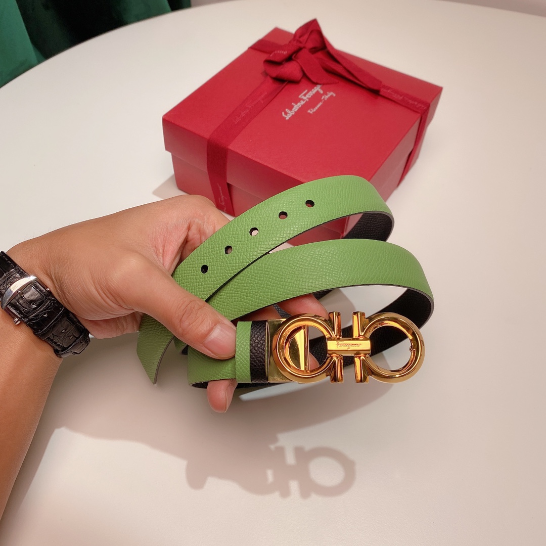 FERRAGAMO Ladies Reversible Top Grain Leather Belt