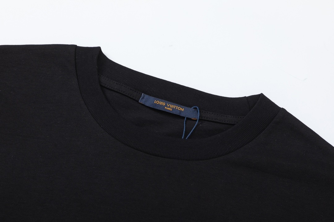 Louis Vuitton 23SS lettered gold classic T-shirt