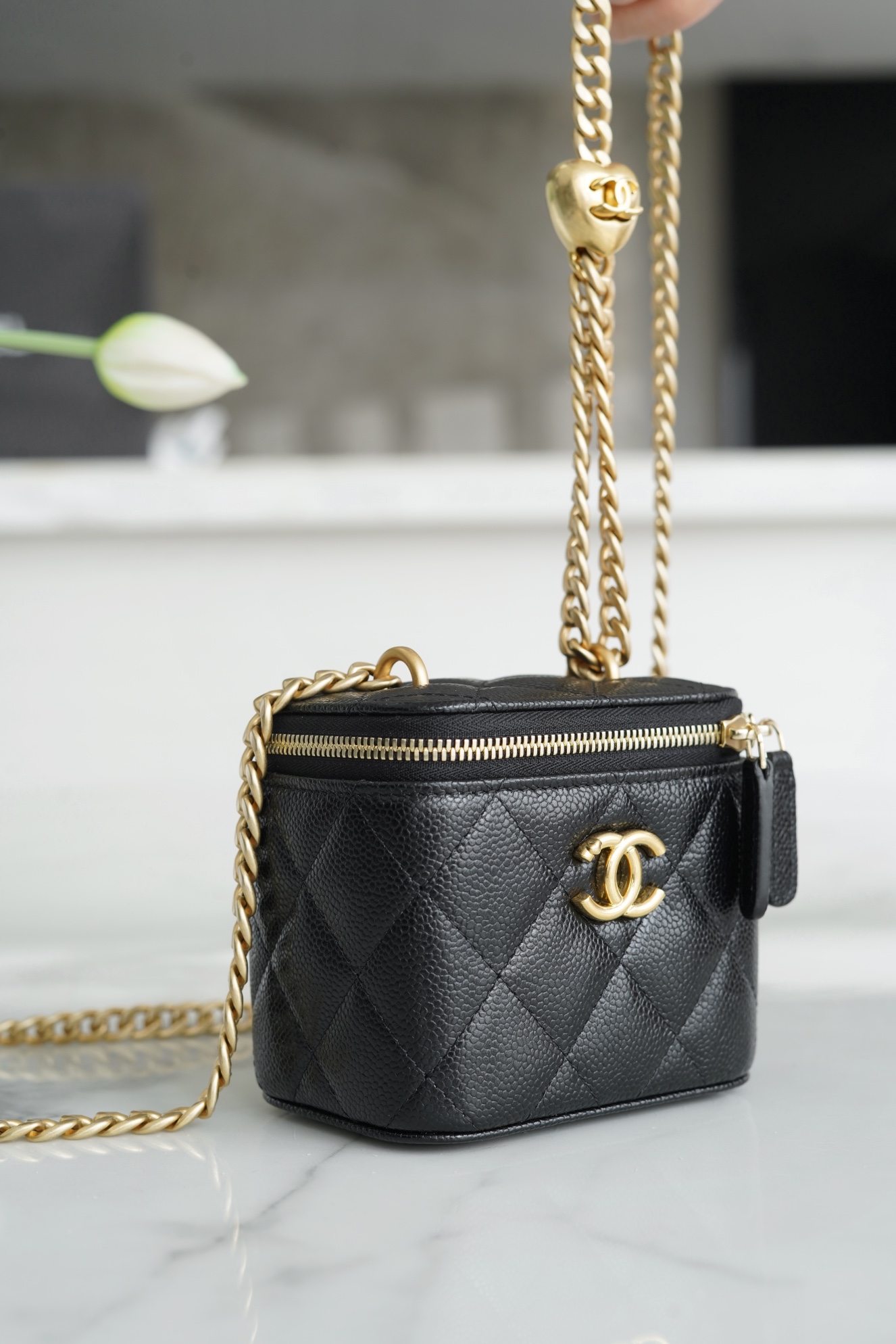 𝗖𝗛𝗔𝗡𝗘𝗟✦ 23P Spring/Summer New Love Adjustment Buckle Small Box