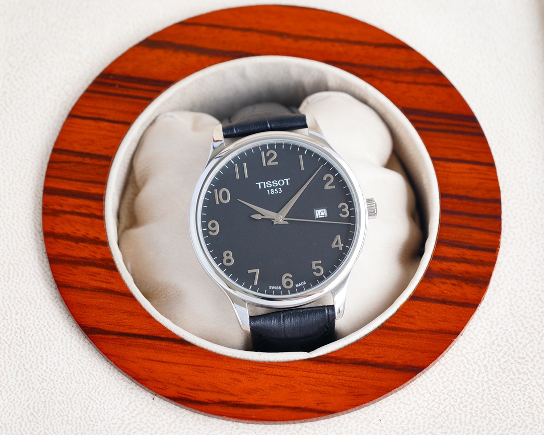 Tissot T063 elegant series