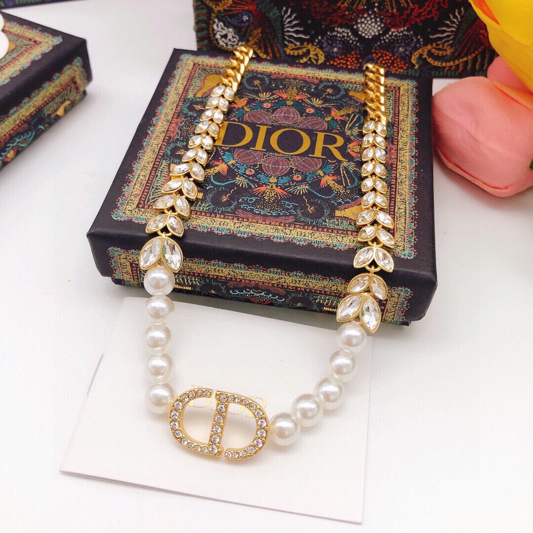 Dior olive leaf series