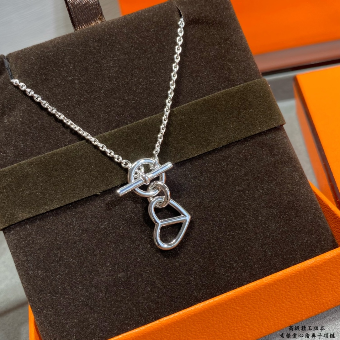 Hermes bracelet