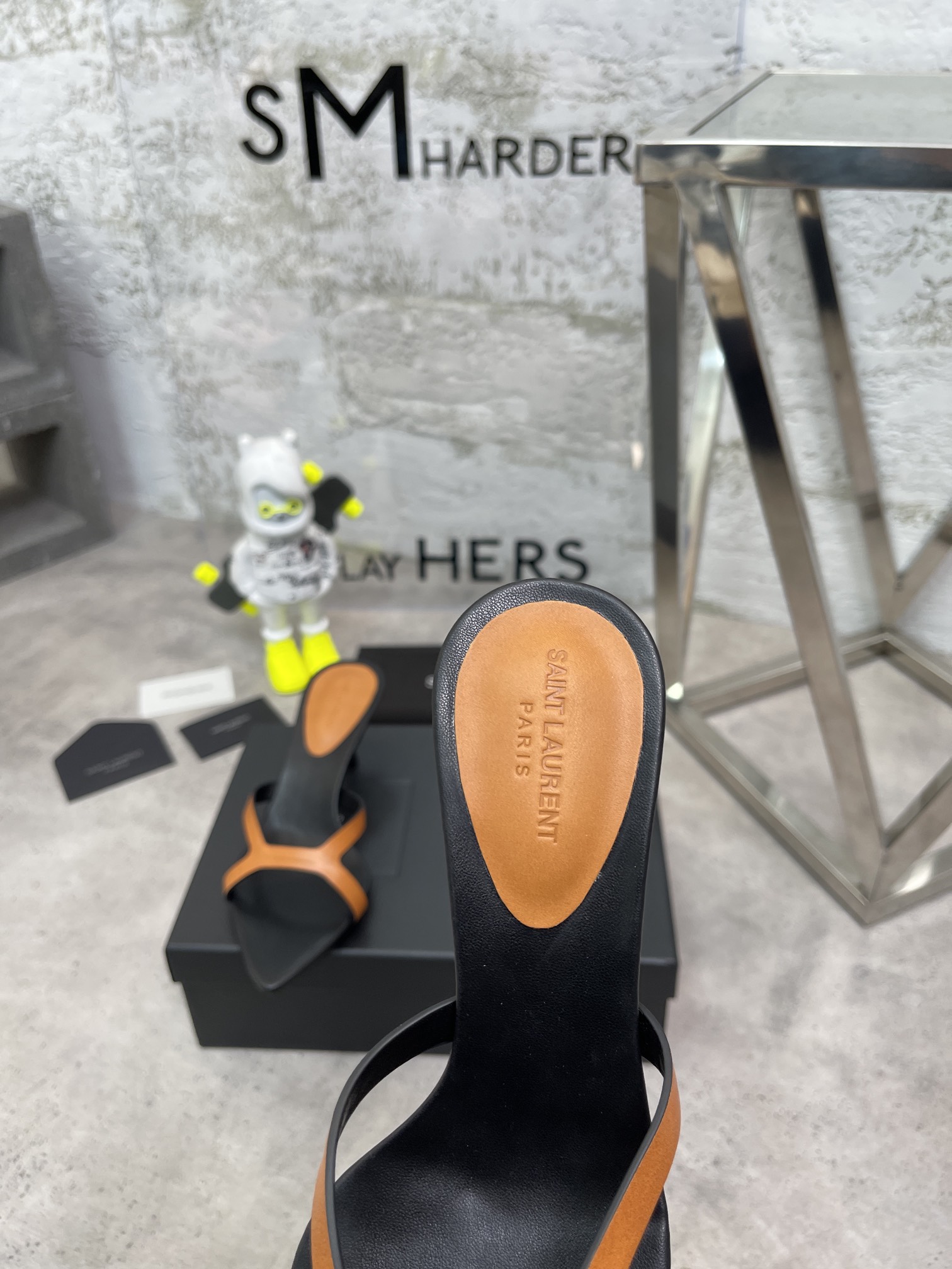 𝙎𝙖𝙞𝙣𝙩 𝙇𝙖𝙪𝙧𝙚𝙣𝙩 | 𝟐𝟎𝟐𝟐/𝐒𝐒 𝐧𝐞𝐰 YSL｜Early spring hot ysl high heel slippers Italian leather bottom