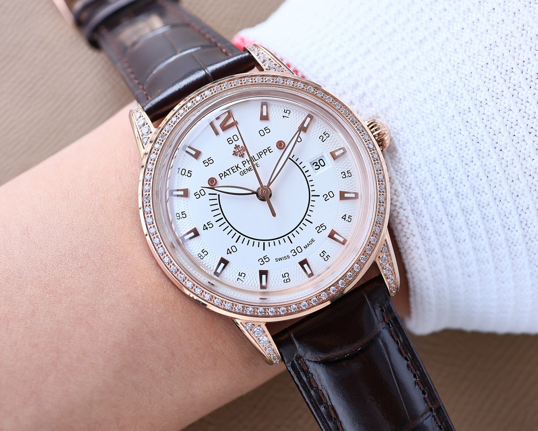 Patek Philippe Original Caliber 9015®