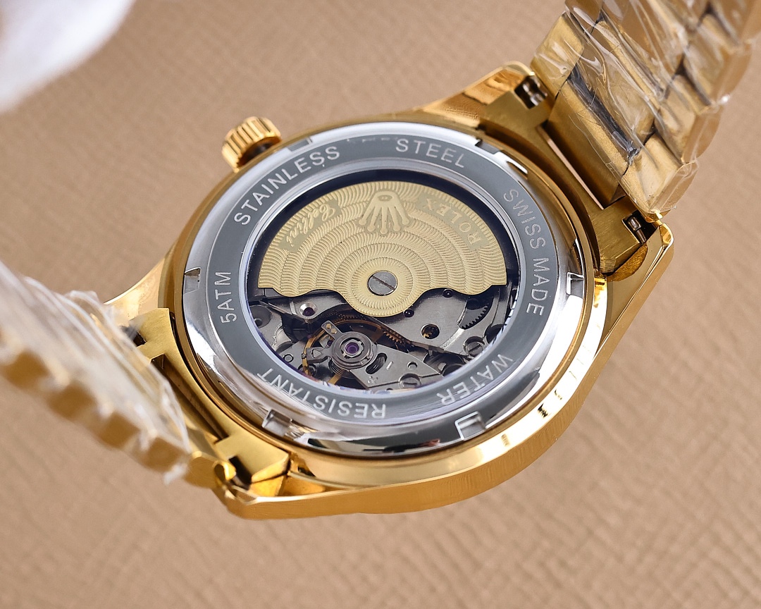 Rolex sapphire glass mirror