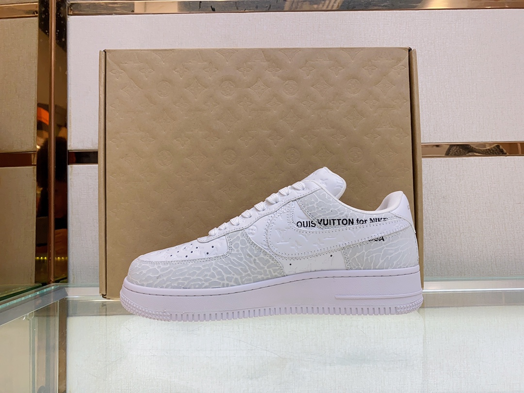 Louis Vuitton Nike joint 🆕Men's Abbesses sneakers