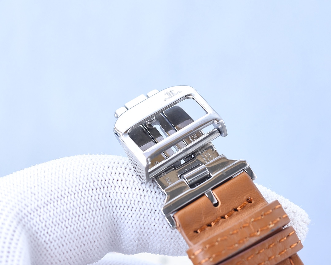 Jaeger-LeCoultre Fine Men's Watches