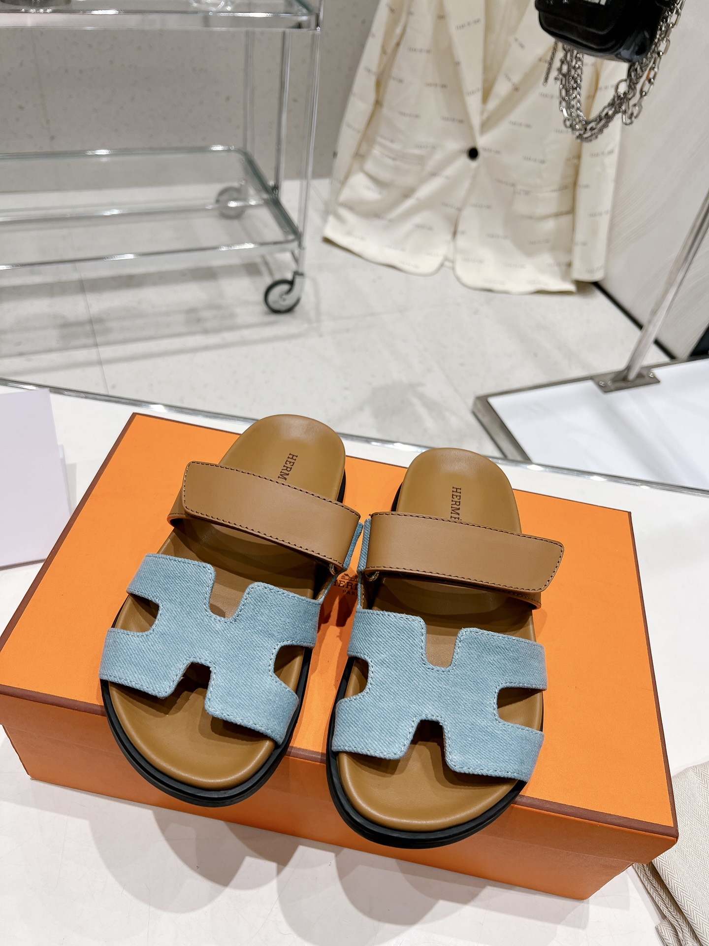 Hermes spring and summer sandals series couple models classic models