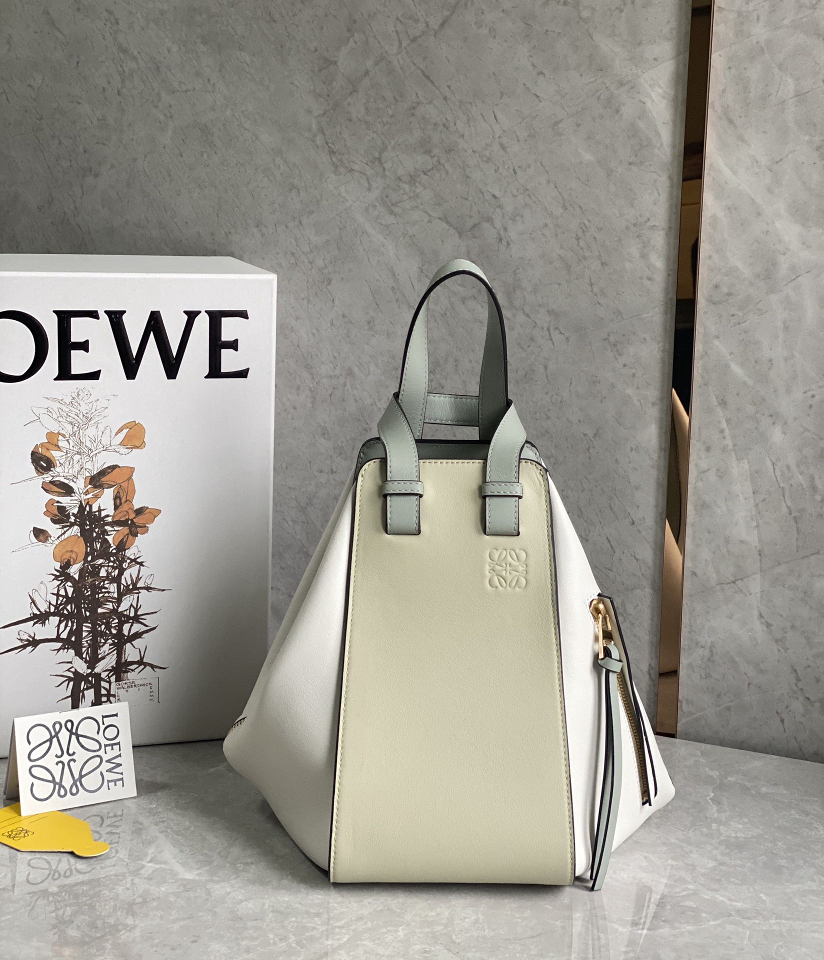 LOEWE   hammock bag