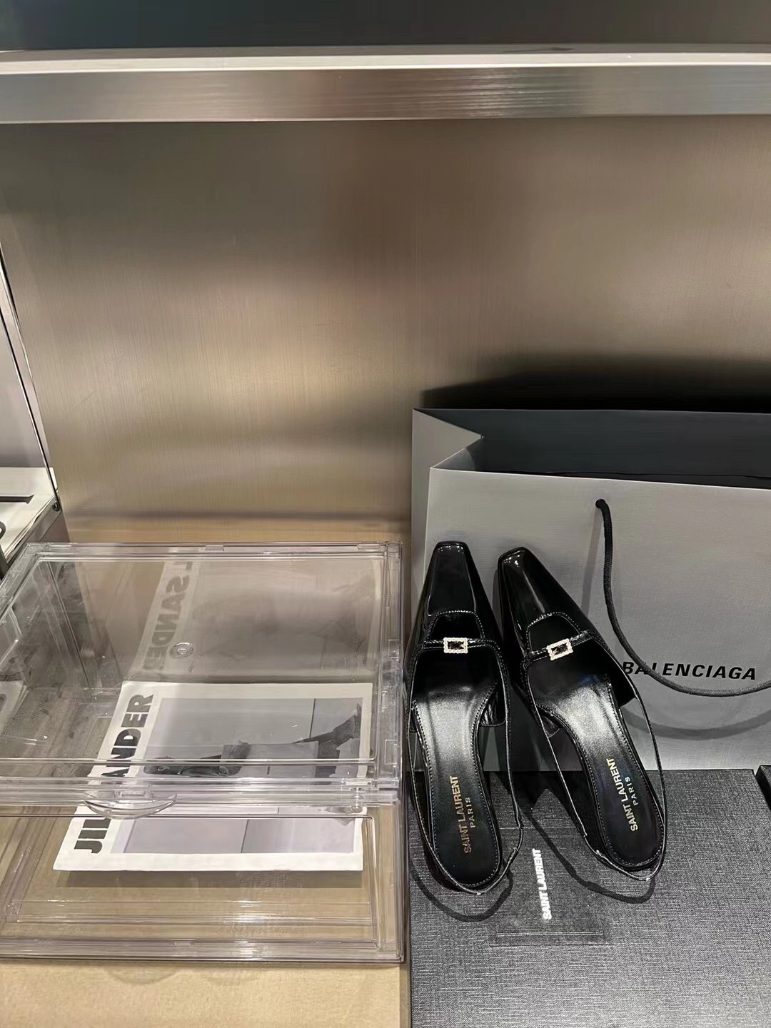 𝙎𝙖𝙞𝙣𝙩 𝙇𝙖𝙪𝙧𝙚𝙣𝙩 | 𝟐𝟎𝟐𝟐/𝐒𝐒 𝐧𝐞𝐰 YSL｜New Muller Sandals Crystal Sheepskin