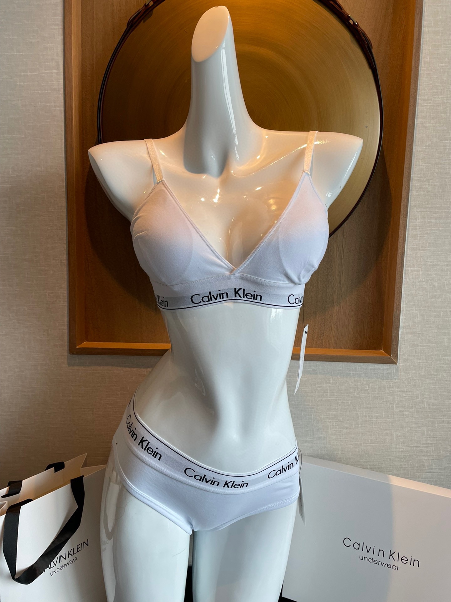 Ck Underwear Women Steelless Triangle Cup with Bra Pads Sexy Sports Bra Low Waist Ck Briefs Swimwear