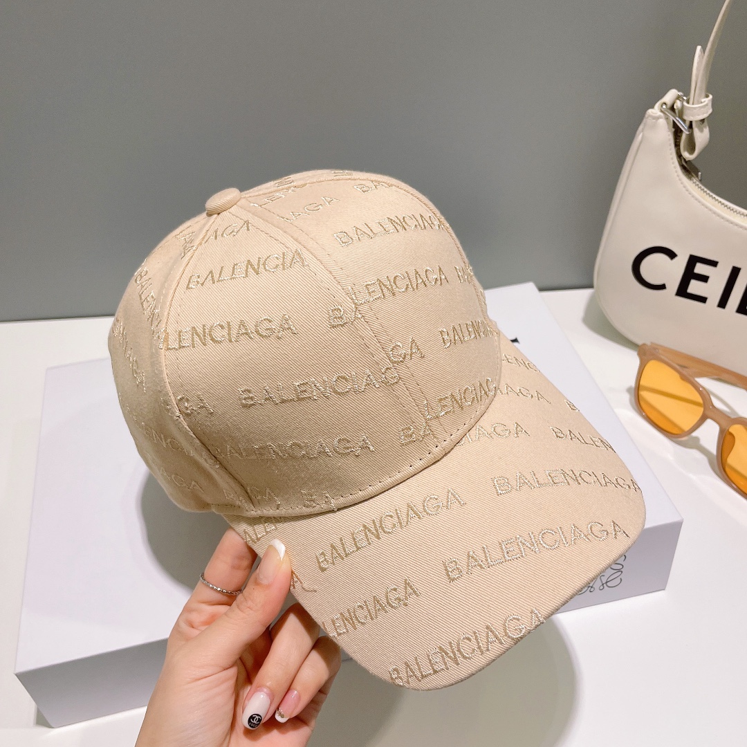 Balenciaga baseball cap