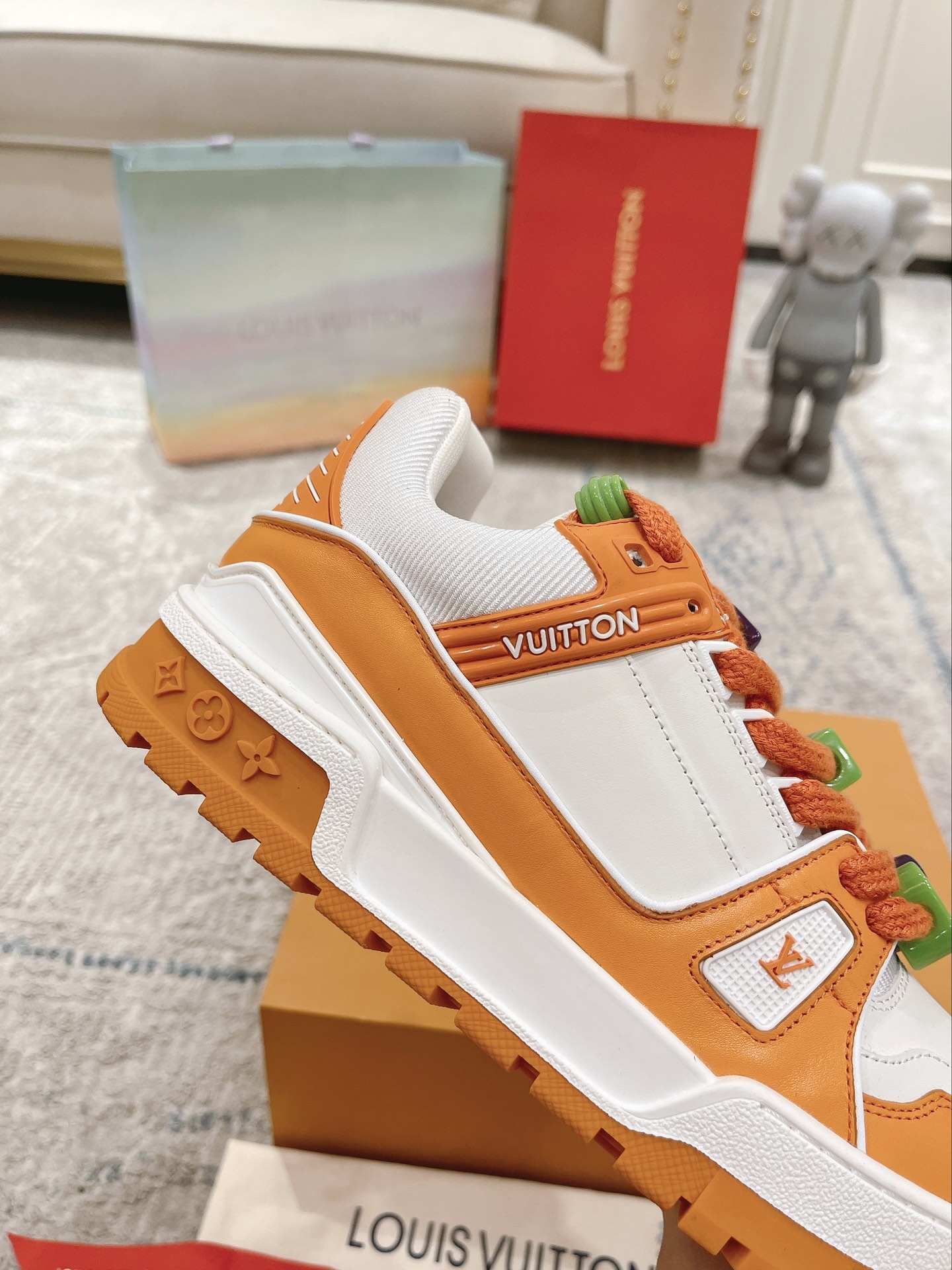 Louis Vuitton couple models DIY buckle sneakers sneakers