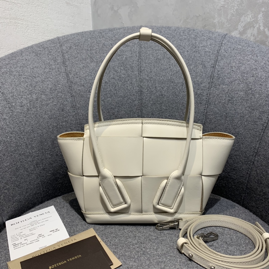Bottega Veneta ARCO #600606