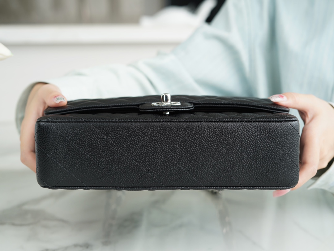 ๐๐๐๐๐๐ Classic Flap France ๐ซ๐ท ๐๐๐๐ฌ Original Caviar ๐ Original Lychee Pattern ๐ Medium Silver Buckle ๐คBlack