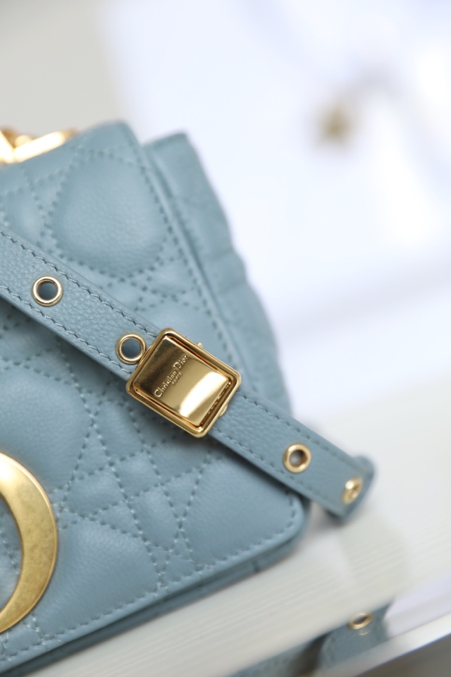 [DlOR CARO] Sky blue soft cow leather rattan check DR-081