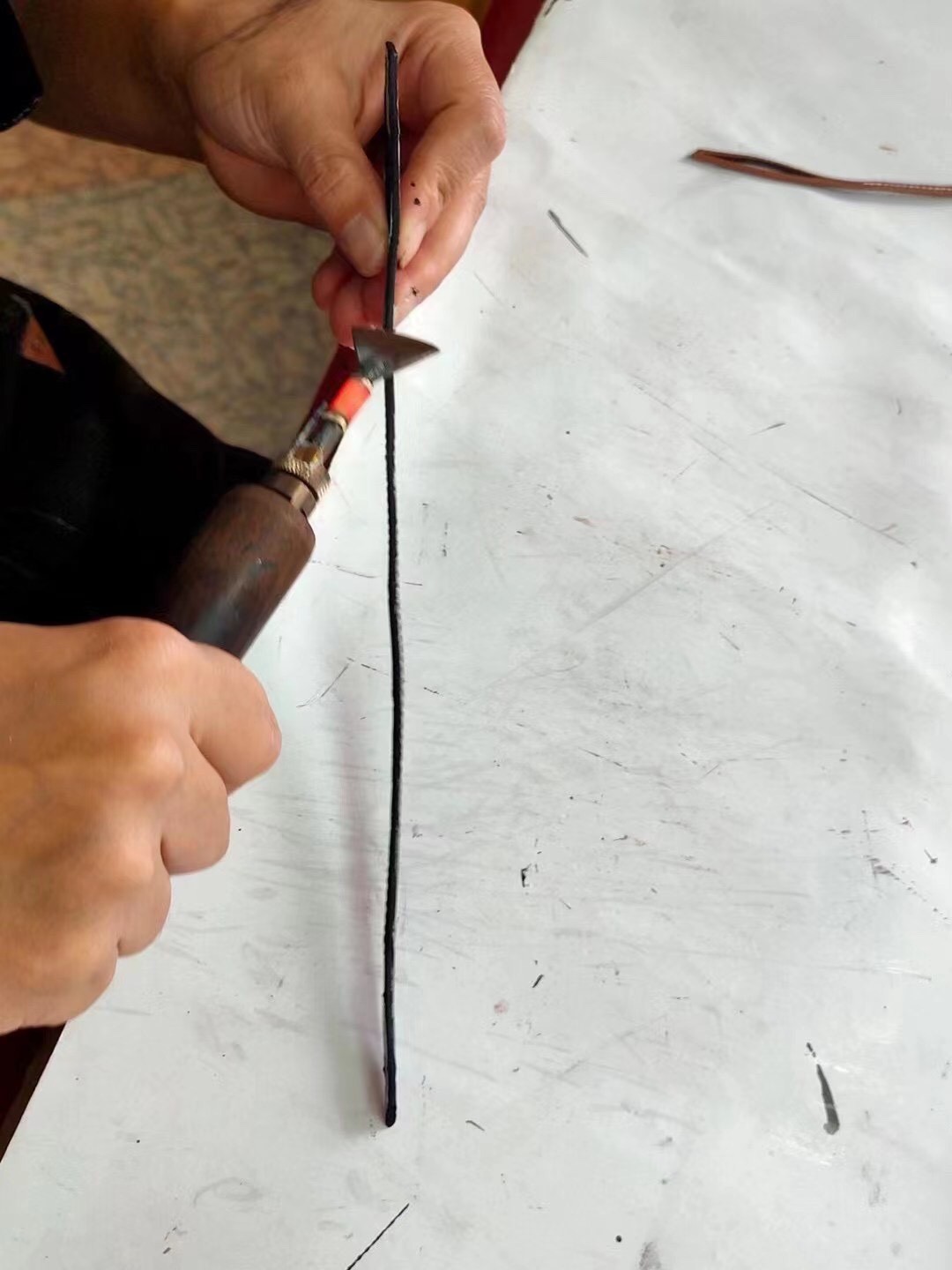 Hermes bag making process:Today squatting one day manual workshop