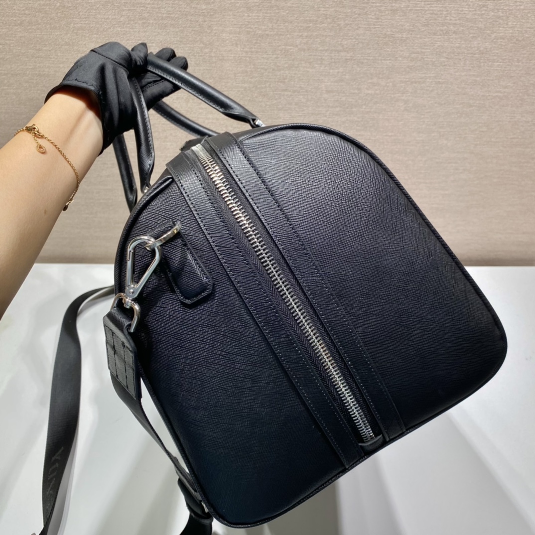 𝐏𝐑𝐀𝐃𝐀 New travel bag 2VC018
