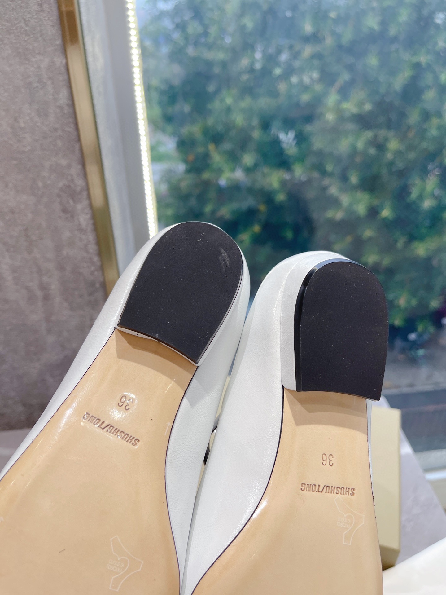 𝐒𝐌𝐅𝐊｜𝟐𝟎𝟐𝟐/𝐒𝐒 𝐧𝐞𝐰 The latest spring and summer models pointed bow Mary Jane retro and fashionable niche series