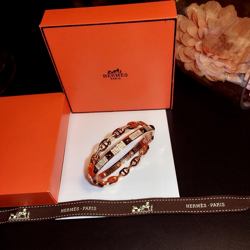 Hermes bracelet