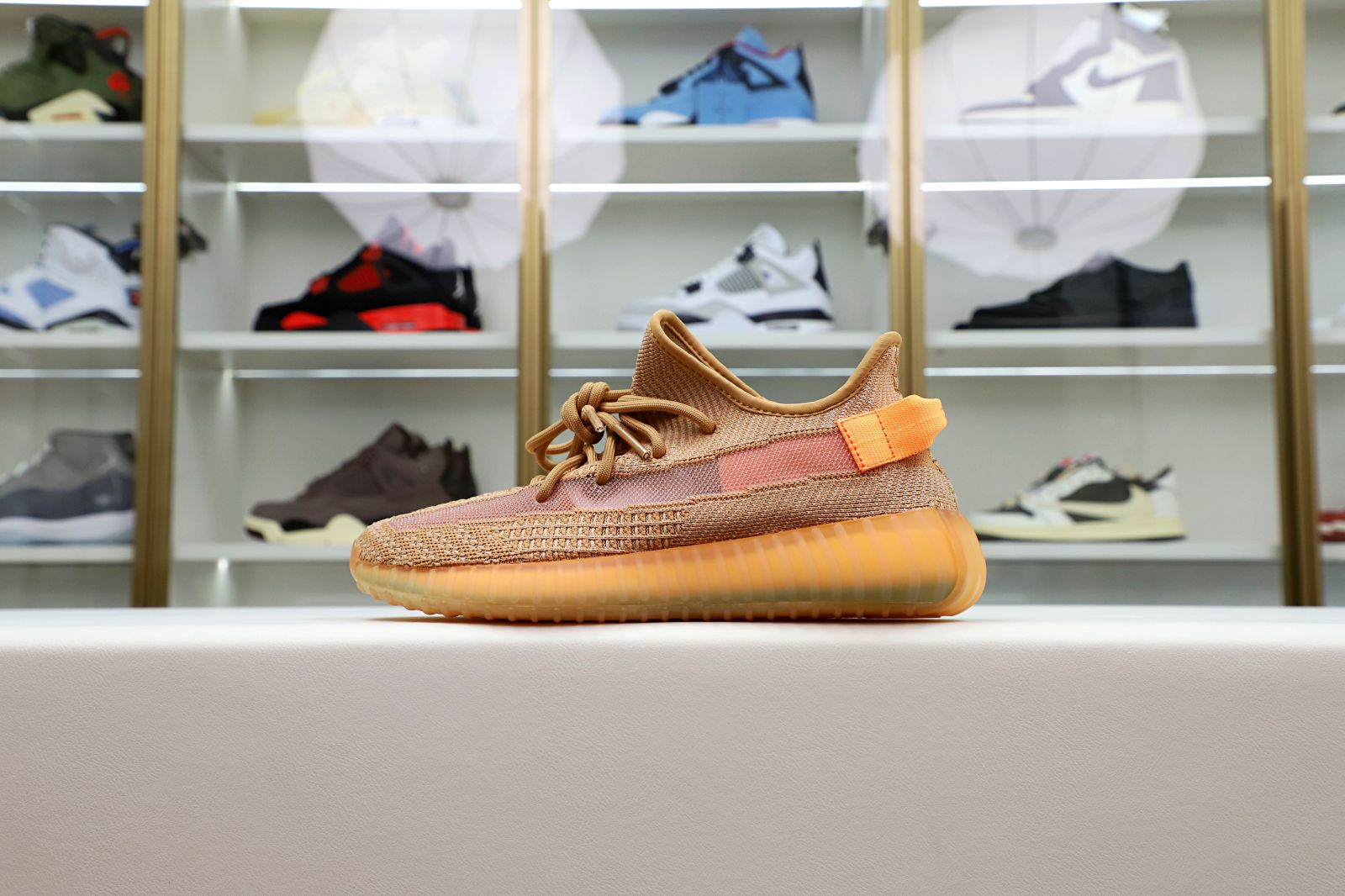 YEEZY BOOST 350 V2 CLAY